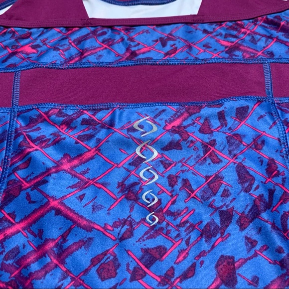 Moving Comfort Bestie Tank - Picture 6 of 9